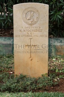 BEIRUT WAR CEMETERY - MNGOMEZULU, M